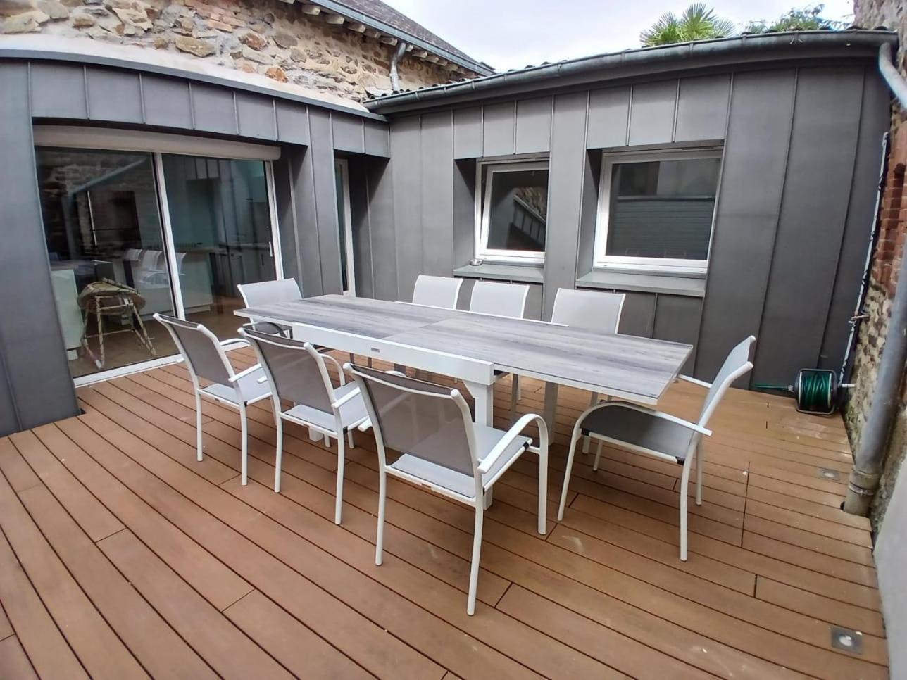 Appartement En Centre-Ville - Local Velos Disponible Mayenne Exteriér fotografie