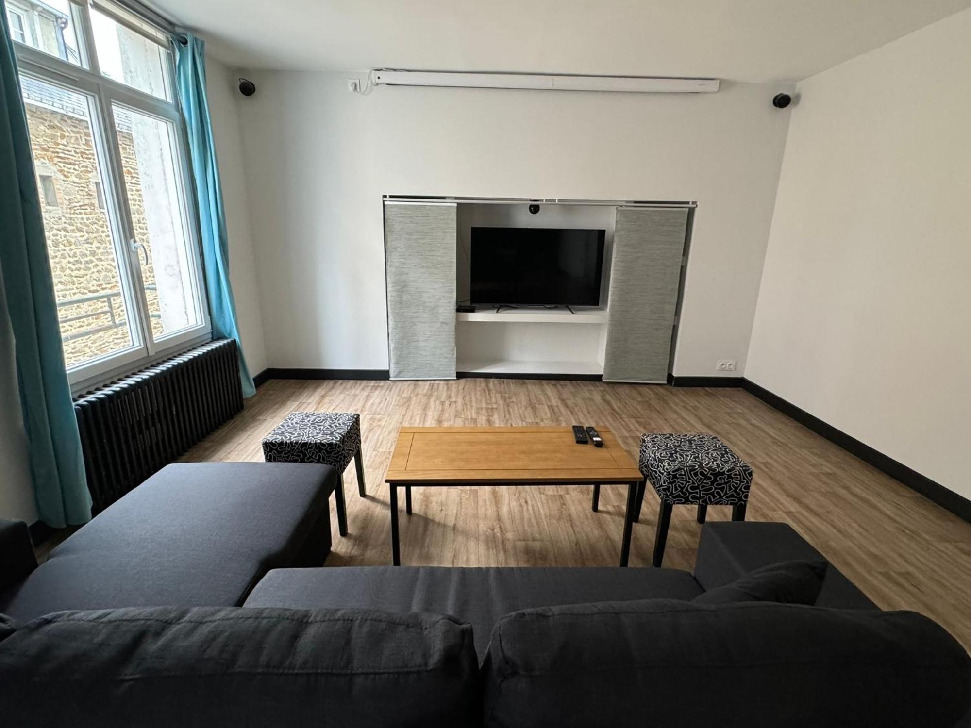 Appartement En Centre-Ville - Local Velos Disponible Mayenne Exteriér fotografie
